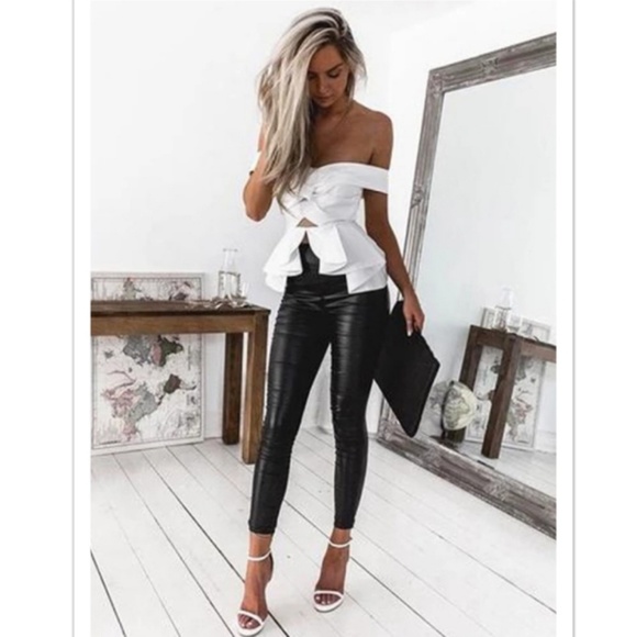 leather skinny pants leggings jeggings Pants - High Waisted Foux Leather Soft Skinny Leggings